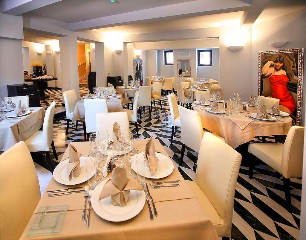 Vigo Hotel Ploiesti Restaurant photo