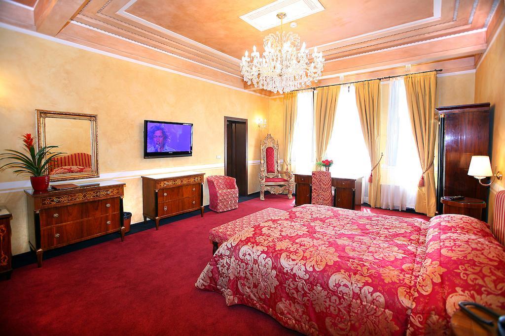 Vigo Hotel Ploiesti Room photo